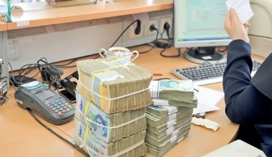 پرداخت بیش از ۱۰۵ هزار هزار میلیارد ریال تسهیلات بانکی در ۱۴۰۴
